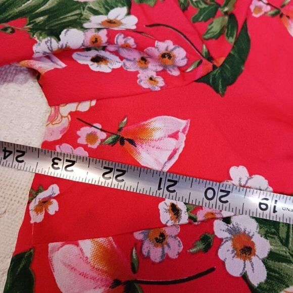 Penelope's Closet Women's 2X  V-Neck Top Blouse - Picture 8 of 11